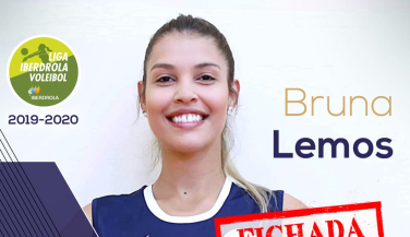 Fichada con el nº 13 la colocadora brasileña Bruna Lemos