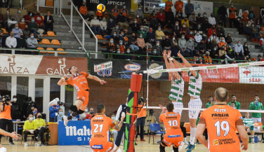 El CV Teruel se deja el alma en la cancha y planta cara al Panathinaikos