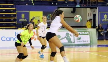 Trabajada victoria del CV CCO 7 Palmas Gran Canaria ante CVB Barça