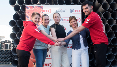 El Arenal Emevé presenta a sus fichajes albicelestes Koko Linares y Valentina Galiano