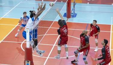 Superliga Masculina: intensa séptima jornada entre igualdad y lucha por la Copa del Rey