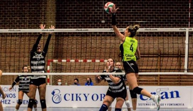 Primer triunfo de DSV CV Sant Cugat en otro tiebreak para Algar Surmenor