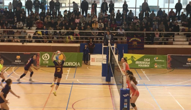 Los equipos locales se imponen en los primeros encuentros de semifinales de playoffs