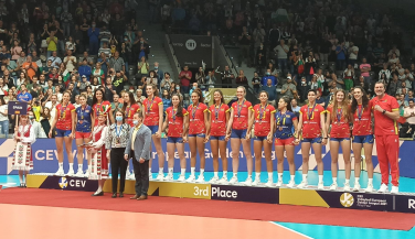 LAS LEONAS DEL VÓLEY CONQUISTAN EL BRONCE DE LA EUROPEAN GOLDEN LEAGUE