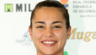 Clara Barceló renueva con Haro Rioja Voley
