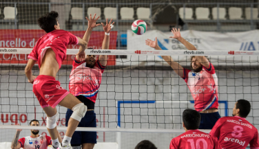 La bisoñez lastra a un Arenal Emevé que cae en casa ante CID Jovellanos