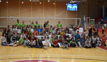 Minis de Arluy VB Logroño vence a Emevé 