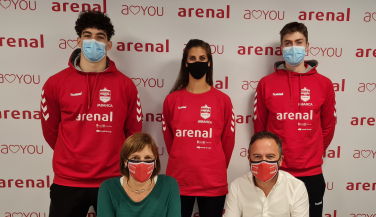 CV Arenal Emevé presenta a su Armada Argentina