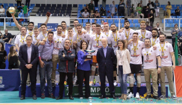 CV Teruel, campeón de la Superliga Masculina al vencer 1-3 en Almería