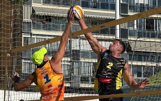 Servigroup Poniente Benidorm arranca la Liga Nacional con una contundente victoria