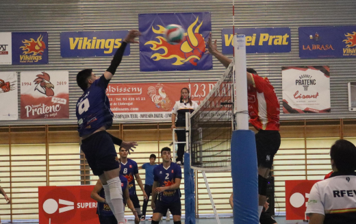 Vikings Volei Prat no puede con la solidez de Indescar Zaragoza